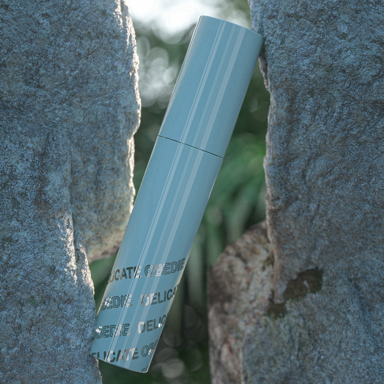 Сделано в Китае Хорошо продается Высококачественная оптовая продажа Экологически чистые Новые поступления Эстетический блеск для губ Тюбик Clear